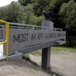 29.05.2017 Kielce. Pomnik upamiętniający most "Herwina" Piątka. / Jarosław Kubalski / Radio Kielce