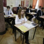 05.05.2017 Kielce. Matura z matematyki w VI LO. / Jarosław Kubalski / Radio Kielce