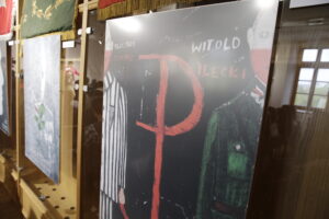 Otwarcie wystawy "Rotmistrz Pilecki Bohater Niezwyciężony. Raport z Auschwitz". / Jarosław Kubalski / Radio Kielce