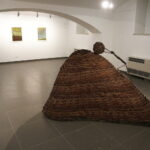 05.05.2017 Kielce. BWA. Wystawa NATURALNIE – SZTUKA! Stanisław Dziubak – wiklinowe rzeźby. / Jarosław Kubalski / Radio Kielce