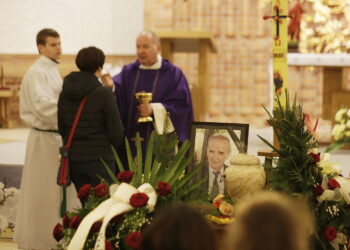 06.05.2017 Kielce. Kościół św. Józefa Robotnika. Pogrzeb Bogumiła Gozdura byłego trenera m.in piłkarzy Korony Kielce. / Jarosław Kubalski / Radio Kielce