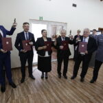 17.05.2017 Korytnica. Podsumowanie wyników Programu „Bezpieczne Świętokrzyskie” za rok 2016 oraz wręczenie nagrody „Koziołka”. I miejsce dla powiatu kieleckiego. / Jarosław Kubalski / Radio Kielce