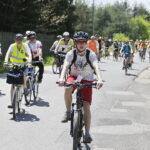 20.05.2017 Kaczyn. 12. Rodzinna Majówka Rowerowa z biskupem Marianem Florczykiem. / Jarosław Kubalski / Radio Kielce