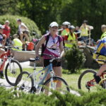 20.05.2017 Kaczyn. 12. Rodzinna Majówka Rowerowa z biskupem Marianem Florczykiem. / Jarosław Kubalski / Radio Kielce