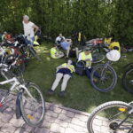 20.05.2017 Kaczyn. 12. Rodzinna Majówka Rowerowa z biskupem Marianem Florczykiem. / Jarosław Kubalski / Radio Kielce