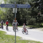 20.05.2017 Kaczyn. 12. Rodzinna Majówka Rowerowa z biskupem Marianem Florczykiem. / Jarosław Kubalski / Radio Kielce