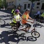 20.05.2017 Kielce. 12. Rodzinna Majówka Rowerowa z biskupem Marianem Florczykiem. / Jarosław Kubalski / Radio Kielce