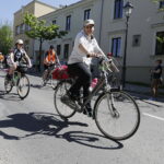 20.05.2017 Kielce. 12. Rodzinna Majówka Rowerowa z biskupem Marianem Florczykiem. / Jarosław Kubalski / Radio Kielce