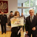 26.05.2017 Kielce. Nagrody w konkursie plastycznym „25 lat PSP – Profesjonalni, Sprawni, Pomocni”. / Jarosław Kubalski / Radio Kielce