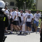 28.05.2017 Kielce. Przyjazd kibiców Legii Warszawa na mecz z Koroną. Policja. / Jarosław Kubalski / Radio Kielce