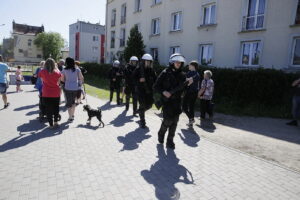 28.05.2017 Kielce. Przyjazd kibiców Legii Warszawa na mecz z Koroną. Policja. / Jarosław Kubalski / Radio Kielce