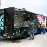 26.05.2017 Kielce. Zlot Food Trucków. / Marzena Mąkosa / Radio Kielce