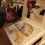 20.05.2017 Kielce. KCK. Wernisaż wystawy wachlarzy ze zbiorów Muzeum Teatralnego w Warszawie / Włodzimierz Batóg / Radio Kielce