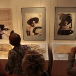 20.05.2017 Kielce. KCK. Wernisaż wystawy wachlarzy ze zbiorów Muzeum Teatralnego w Warszawie / Włodzimierz Batóg / Radio Kielce