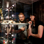 30.05.2017 Kielce. Wernisaż wystawy „Biżuteria Świata". / Marzena Mąkosa / Radio Kielce