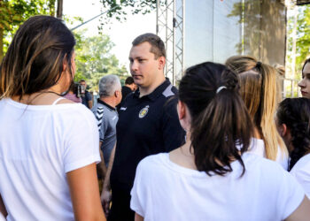 28.8.2016 Kielce. Korona Handball - prezentacja zawodniczek i sztabu szkoleniowego. / Wojciech Habdas / Radio Kielce