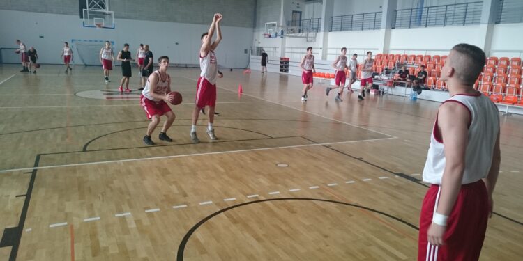 Trening reprezentacji koszykarzy U16 (29.06.2017) / Maciej Makuła / Radio Kielce