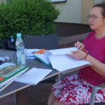 „Świętokrzyskie korzeniaki” - najnowsza, 15. książka, Anny Błachuckiej, pisarki, poetki z Małogoszcza; Anna Błachucka / Ewa Pociejowska-Gawęda / Radio Kielce