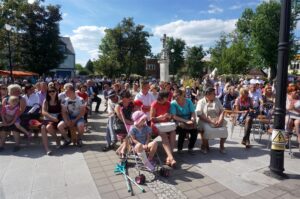 11.06.2017 Skalbmierz. 800-lecie od pierwszej historycznej wzmianki o miejscowości / Kamil Włosowicz / Radio Kielce