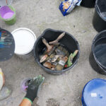 „Ślady na Podwórzu”. Akcja upiększania podwórka przy ulicy Wesołej 36 w Kielcach / Katarzyna Prędotka / Radio Kielce