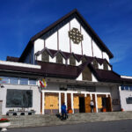 Starachowice. Panteon Pamięci narodowej przy kościele Wszystkich Świętych / Michał Kita / Radio Kielce