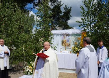 15.06.2017 Starachowice. Uroczystości Bożego Ciała / Tomasz Piwko / Radio Kielce