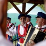 11.06.2017 Tokarnia. Jawor u źródeł kultury / Jarosław Kubalski / Radio Kielce