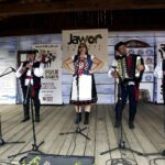 11.06.2017 Tokarnia. Jawor u źródeł kultury / Jarosław Kubalski / Radio Kielce