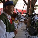 11.06.2017 Tokarnia. Jawor u źródeł kultury / Jarosław Kubalski / Radio Kielce