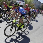 01.06.2017.  XII Międzynarodowy Wyścig Kolarski Szlakiem Walk Majora Hubala, ze Skarżyska – Kamiennej na Święty Krzyż. / Jarosław Kubalski / Radio Kielce