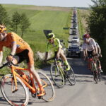 01.06.2017.  XII Międzynarodowy Wyścig Kolarski Szlakiem Walk Majora Hubala, ze Skarżyska – Kamiennej na Święty Krzyż. / Jarosław Kubalski / Radio Kielce