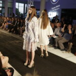 01.06.2017 Kielce. Off Fashion. Pokaz mody w salonie BMW. / Jarosław Kubalski / Radio Kielce