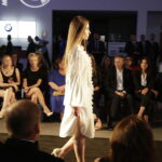 01.06.2017 Kielce. Off Fashion. Pokaz mody w salonie BMW. / Jarosław Kubalski / Radio Kielce