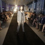 01.06.2017 Kielce. Off Fashion. Pokaz mody w salonie BMW. / Jarosław Kubalski / Radio Kielce