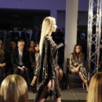 01.06.2017 Kielce. Off Fashion. Pokaz mody w salonie BMW. / Jarosław Kubalski / Radio Kielce