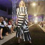 01.06.2017 Kielce. Off Fashion. Pokaz mody w salonie BMW. / Jarosław Kubalski / Radio Kielce