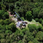 09.06.2017 Kielce. Montaż krzyża na górze Brusznia. / Krzysztof Dziewięcki / TVP Kielce