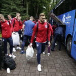 12.06.2017 Kielce. Reprezentacja Angli w turnieju UEFA EURO U21 dotarła do hotelu. / Jarosław Kubalski / Radio Kielce