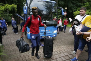 12.06.2017 Kielce. Reprezentacja Angli w turnieju UEFA EURO U21 dotarła do hotelu. / Jarosław Kubalski / Radio Kielce