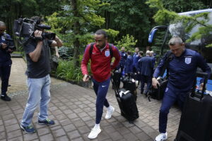 12.06.2017 Kielce. Reprezentacja Angli w turnieju UEFA EURO U21 dotarła do hotelu. / Jarosław Kubalski / Radio Kielce