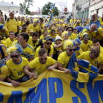 16.06.2017. Kielce . Przemarsz kibiców szwedzkich. / Jarosław Kubalski / Radio Kielce