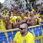 16.06.2017. Kielce . Przemarsz kibiców szwedzkich. / Jarosław Kubalski / Radio Kielce