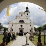 17.06.2017 Rytwiany. 400 lecie Pustelni Złotego Lasu. / Jarosław Kubalski / Radio Kielce
