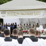 17.06.2017 Rytwiany. 400 lecie Pustelni Złotego Lasu. / Jarosław Kubalski / Radio Kielce