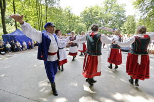 18.06.2017 Kielce. Konkurs „Nasze Kulinarne Dziedzictwo - Smaki Regionów” i koncert finalistów Buskich Spotkań z Folklorem. / Jarosław Kubalski / Radio Kielce