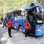 20.06.2017 Cedzyna. Reprezentacja Polski U21 przed hotelem Uroczysko. / Jarosław Kubalski / Radio Kielce