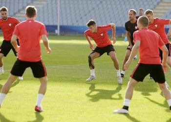 21.06.21 Kielce. Reprezentacja Polski U21 w piłce nożnej podczas oficjalnego treningu na Kolporter Arenie. / Jarosław Kubalski / Radio Kielce