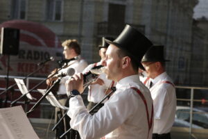 24.06.2017 Kielce. Święto Kielc. Koncert zespołu GAYERSTREETS z partnerskiego miasta Gotha. / Jarosław Kubalski / Radio Kielce