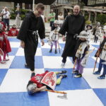 24.06.2017 Kielce. Święto Kielc. Żywe szachy na Placu Konstytucji. / Jarosław Kubalski / Radio Kielce