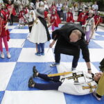 24.06.2017 Kielce. Święto Kielc. Żywe szachy na Placu Konstytucji. / Jarosław Kubalski / Radio Kielce